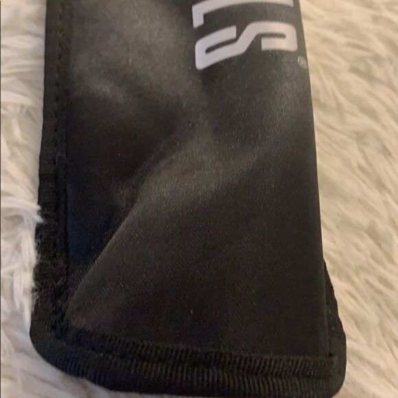 Hot tools travel size bag for flat iron - Picture 9 of 12